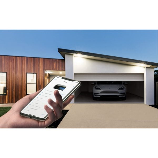 Ajax Relay opening garage door via Ajax mobile app